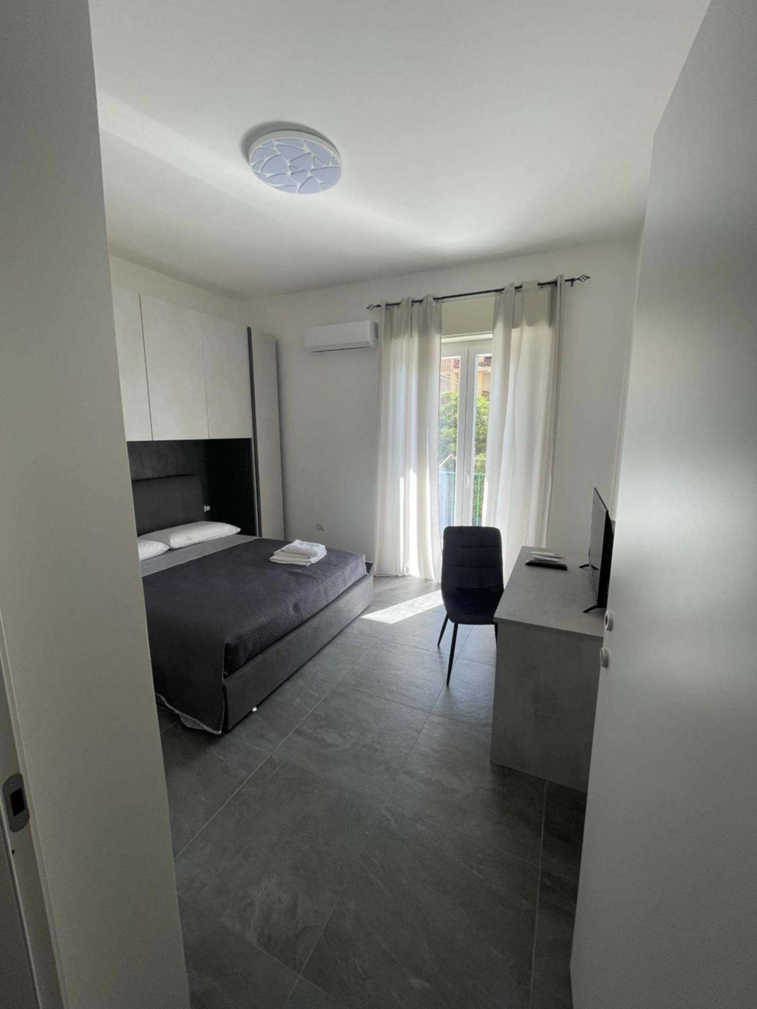 Leos Rooms Caltanissetta Esterno foto